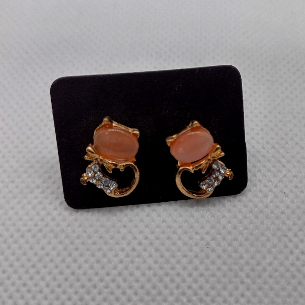 Adorable Cat Kitten Stud Earrings